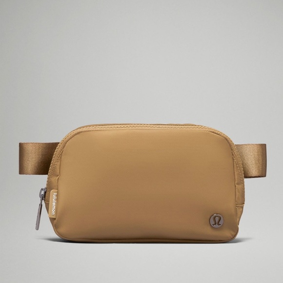 Lululemon Belt Bag - Picture 1 of 4
